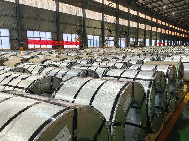 Galvanized steel coil factory bulk supply, GI steel coil warehouse storage